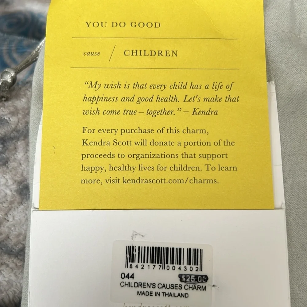 Kendra Scott - Customize Color Bar - Picture 2 of 3
